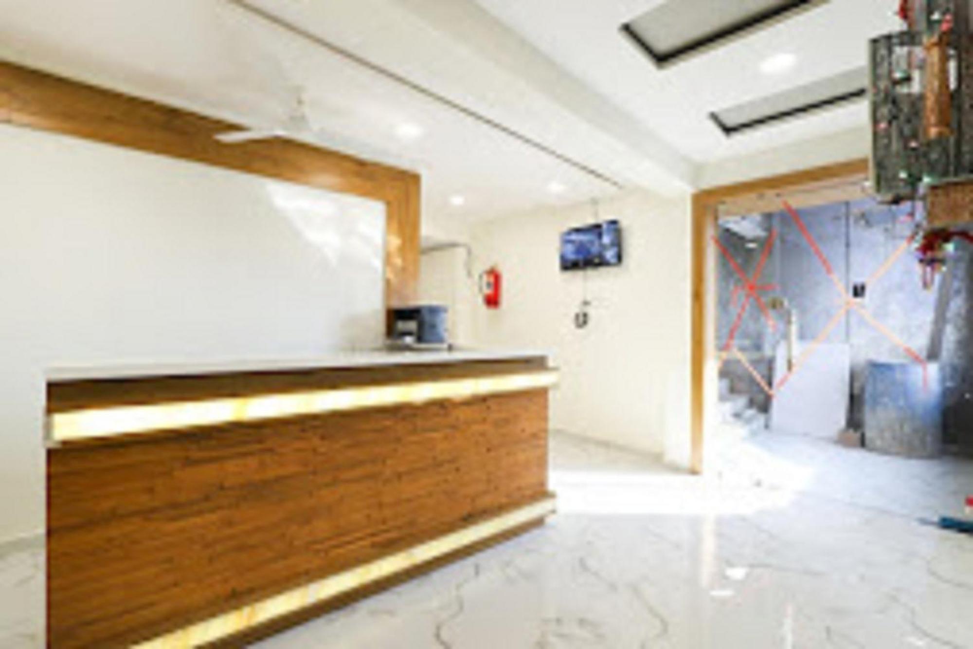 Hotel New Lake View Ahmedabad Eksteriør bilde